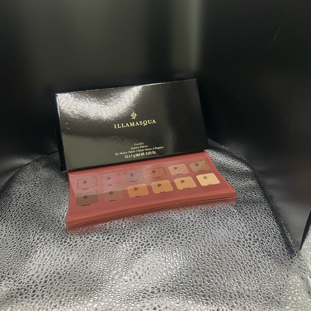 Illamasqua Brown Eyeshadow Palette Warm Earthy Tones